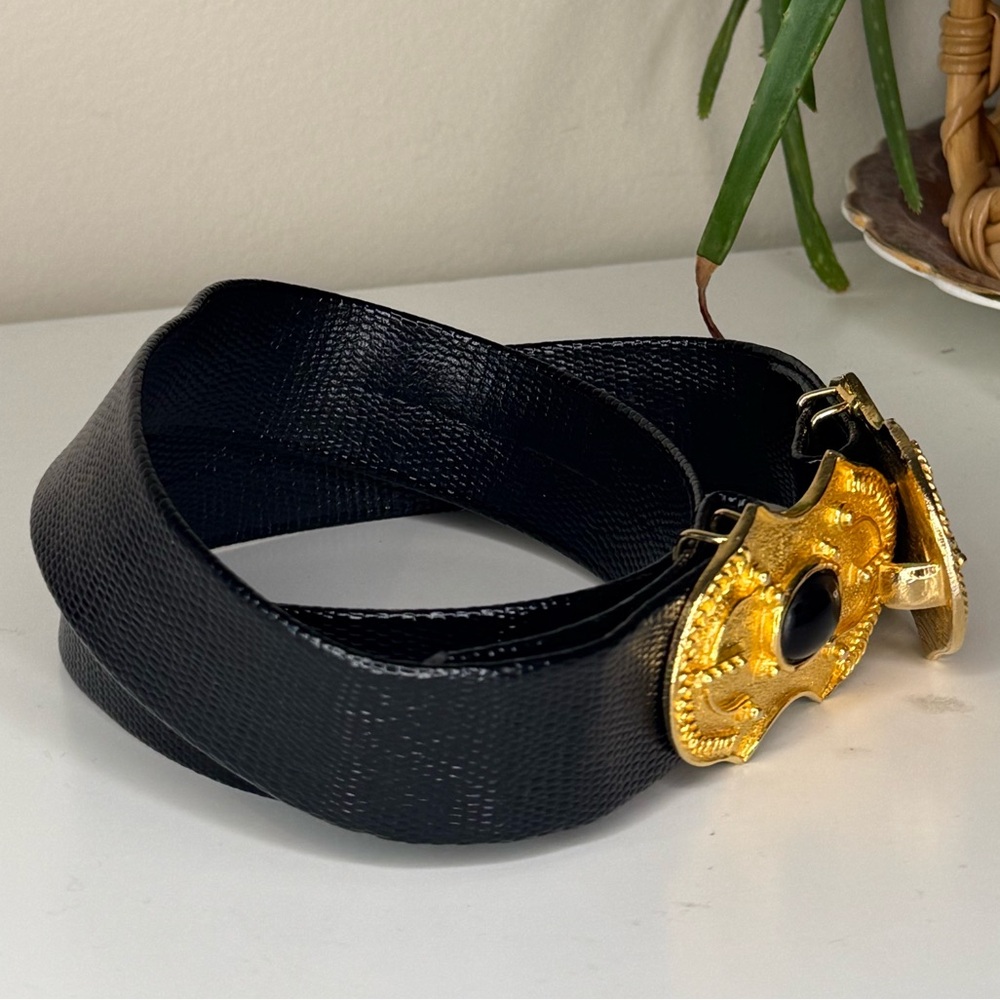 Vintage 1985 Gay Boyer Dover Belt Baroque Gold Buckle Black Lizard Embossed Belt - Picture 2 of 9